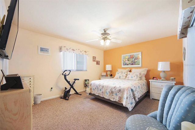 901 SW 51ST TERRACE, Cape Coral, FL 33914