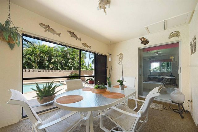 901 SW 51ST TERRACE, Cape Coral, FL 33914