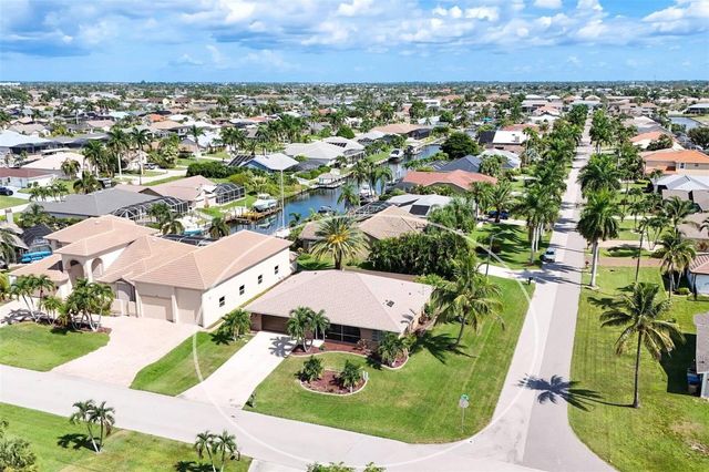 901 SW 51ST TERRACE, Cape Coral, FL 33914