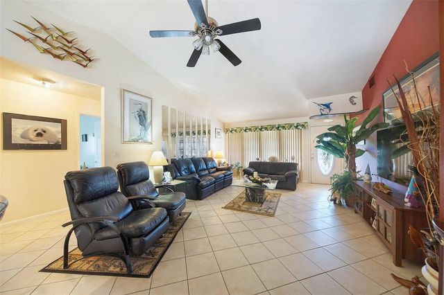 901 SW 51ST TERRACE, Cape Coral, FL 33914