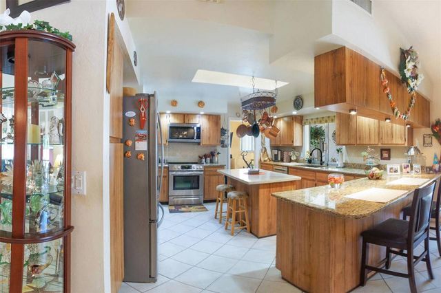 901 SW 51ST TERRACE, Cape Coral, FL 33914