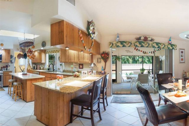 901 SW 51ST TERRACE, Cape Coral, FL 33914