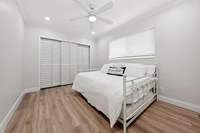 6241 NE 19th Terrace, Fort Lauderdale, FL 33308