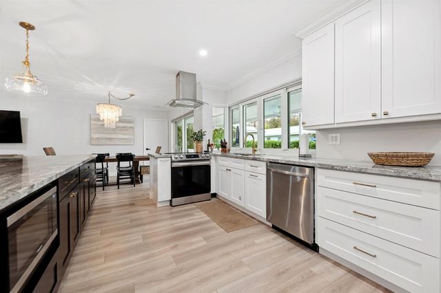 6241 NE 19th Terrace, Fort Lauderdale, FL 33308