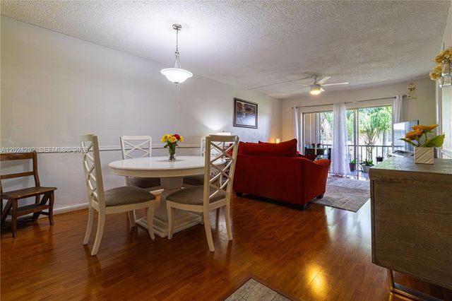 9780 N Marina Boulevard 424, Boca Raton, FL 33428