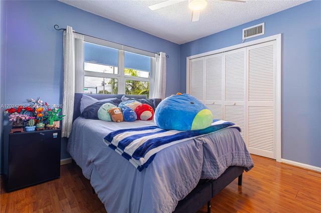 9780 N Marina Boulevard 424, Boca Raton, FL 33428