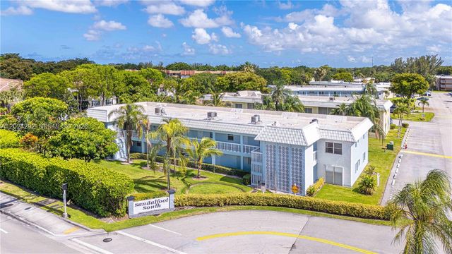 9780 N Marina Boulevard 424, Boca Raton, FL 33428