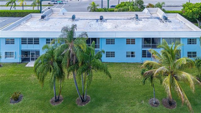 9780 N Marina Boulevard 424, Boca Raton, FL 33428