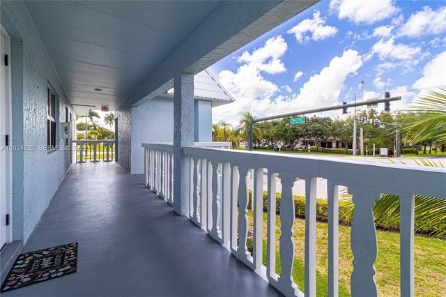 9780 N Marina Boulevard 424, Boca Raton, FL 33428