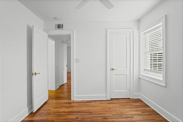 1207 W 45th Street 3E, Kansas City, MO 64111
