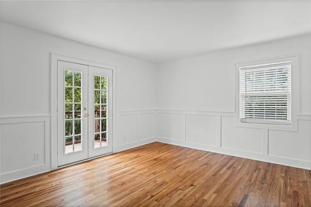 1207 W 45th Street 3E, Kansas City, MO 64111
