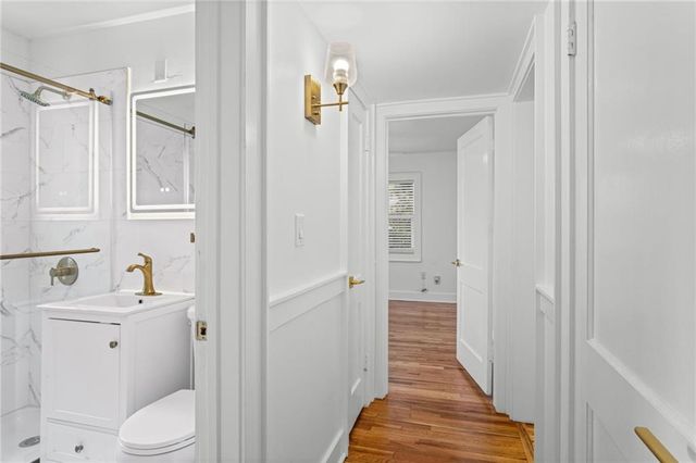 1207 W 45th Street 3E, Kansas City, MO 64111