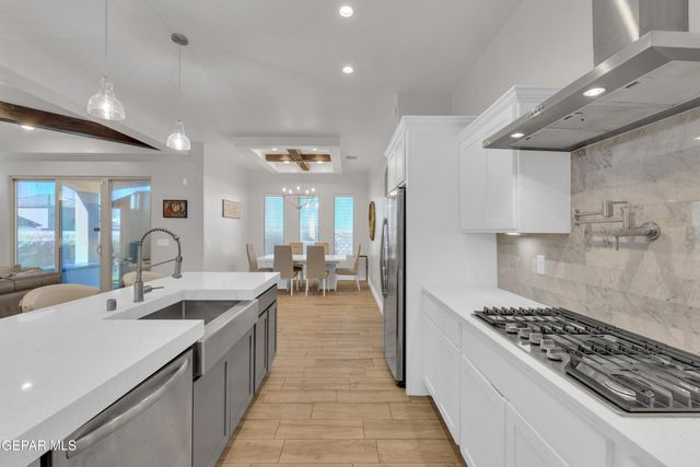 991 HULL Street, El Paso, TX 79928