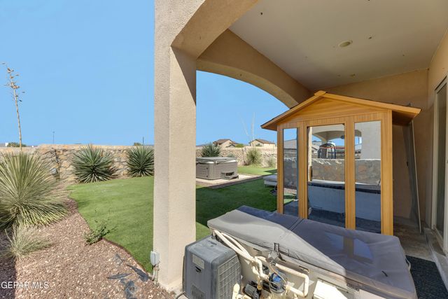 991 HULL Street, El Paso, TX 79928