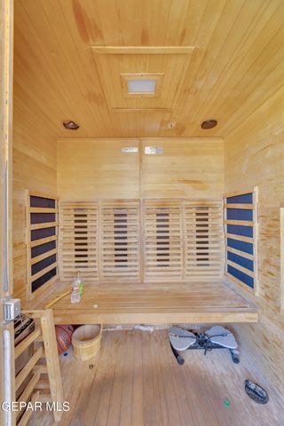 991 HULL Street, El Paso, TX 79928