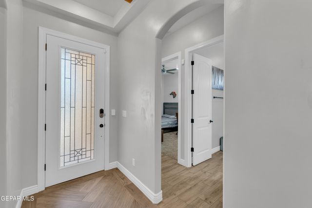 991 HULL Street, El Paso, TX 79928