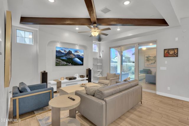 991 HULL Street, El Paso, TX 79928