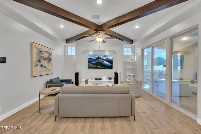 991 HULL Street, El Paso, TX 79928