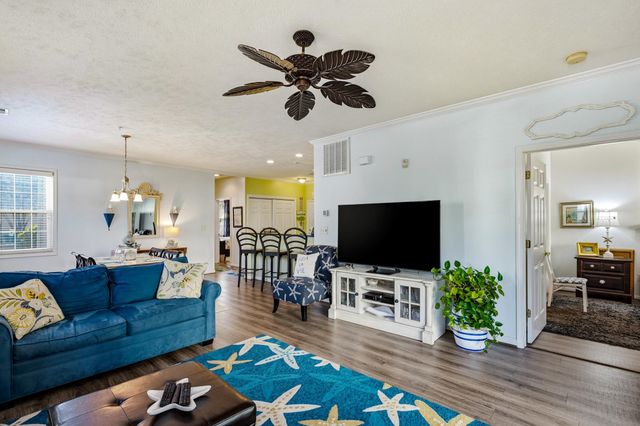601 Hillside Dr N Apt 3605, North Myrtle Beach, SC 29582