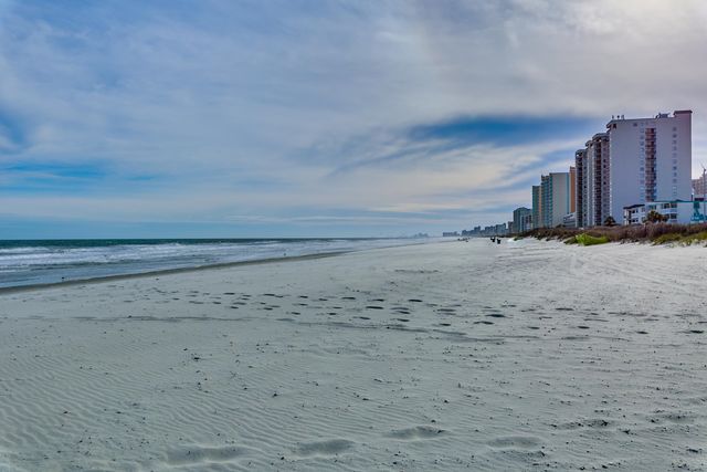 601 Hillside Dr N Apt 3605, North Myrtle Beach, SC 29582