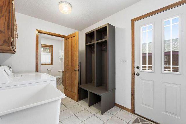 10055 460th Street, Wanamingo, MN 55983