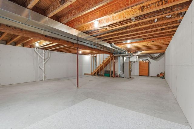 10055 460th Street, Wanamingo, MN 55983