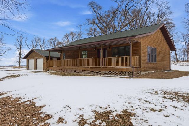 10055 460th Street, Wanamingo, MN 55983