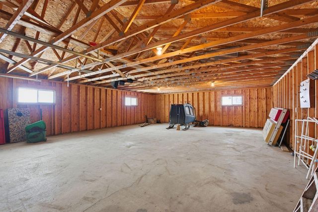 10055 460th Street, Wanamingo, MN 55983