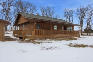10055 460th Street, Wanamingo, MN 55983