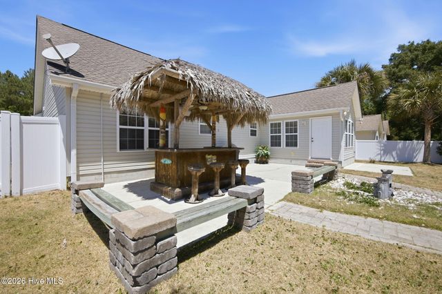 9099 Oak Ridge Plantation Drive SW, Calabash, NC 28467