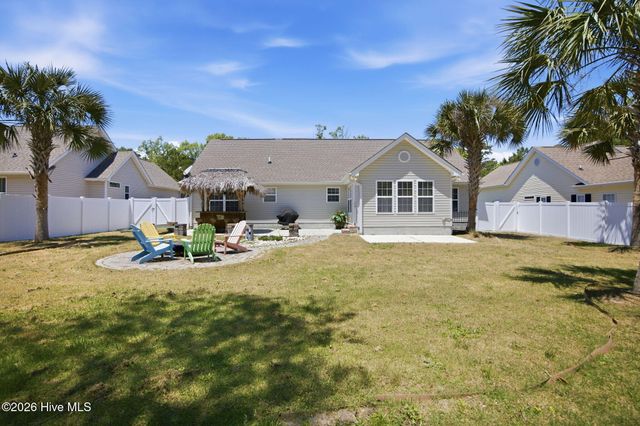 9099 Oak Ridge Plantation Drive SW, Calabash, NC 28467