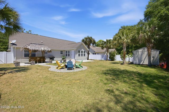 9099 Oak Ridge Plantation Drive SW, Calabash, NC 28467