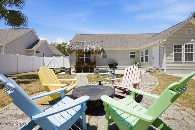 9099 Oak Ridge Plantation Drive SW, Calabash, NC 28467