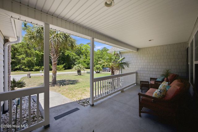 9099 Oak Ridge Plantation Drive SW, Calabash, NC 28467