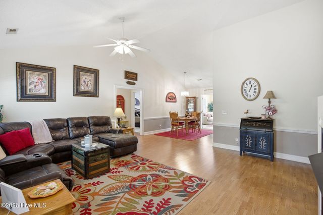9099 Oak Ridge Plantation Drive SW, Calabash, NC 28467