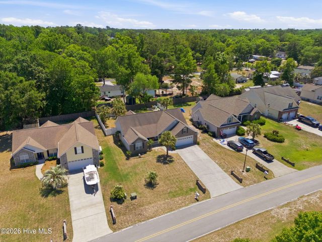 9099 Oak Ridge Plantation Drive SW, Calabash, NC 28467