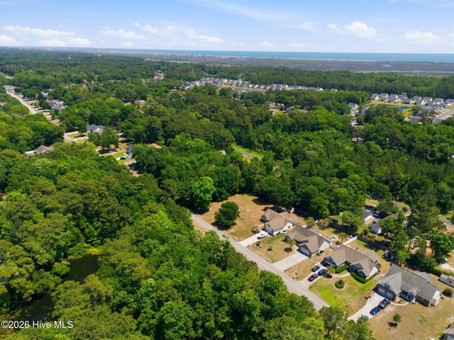 9099 Oak Ridge Plantation Drive SW, Calabash, NC 28467