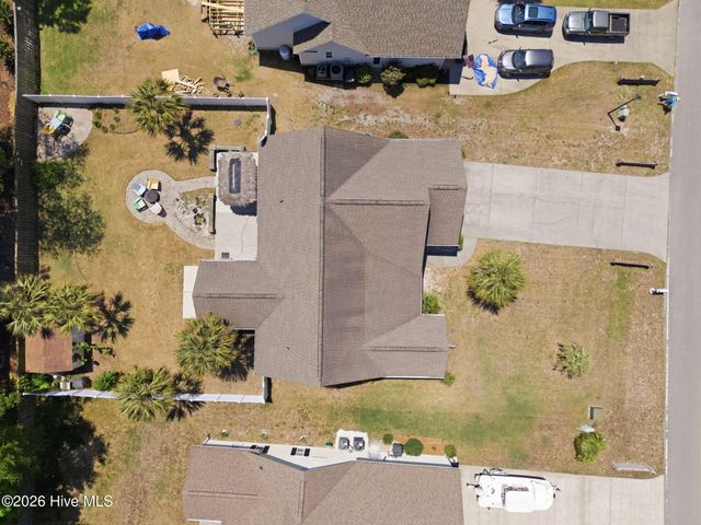 9099 Oak Ridge Plantation Drive SW, Calabash, NC 28467