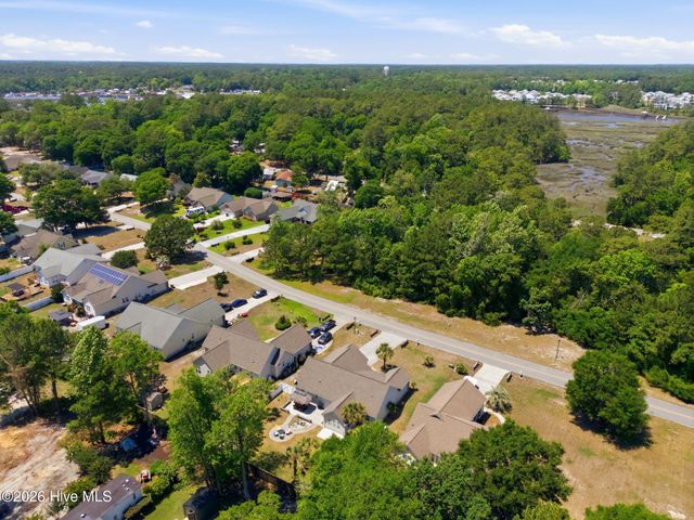 9099 Oak Ridge Plantation Drive SW, Calabash, NC 28467