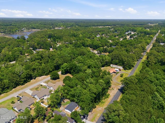 9099 Oak Ridge Plantation Drive SW, Calabash, NC 28467