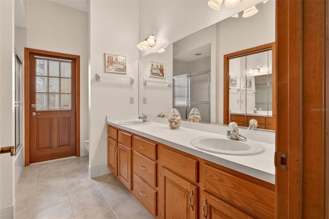 5174 NE 7TH PLACE, Ocala, FL 34470