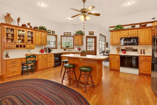 5174 NE 7TH PLACE, Ocala, FL 34470