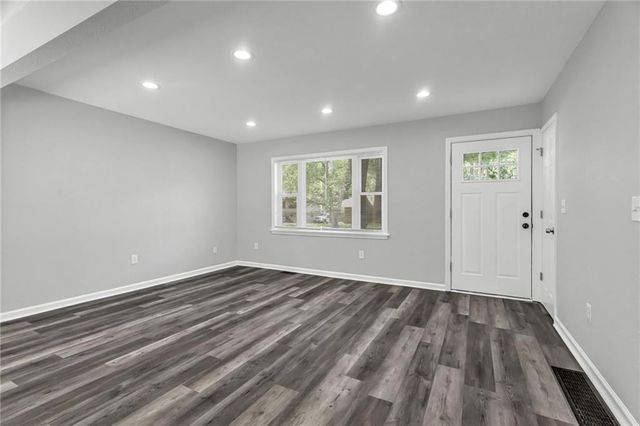 4807 N Wallace Avenue, Kansas City, MO 64119