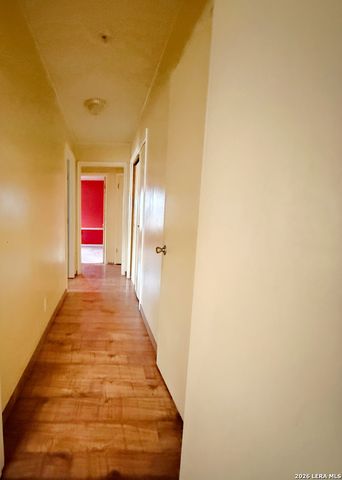 607 N Bowie, Fredericksburg, TX 78624