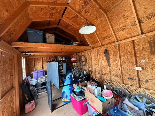 607 N Bowie, Fredericksburg, TX 78624