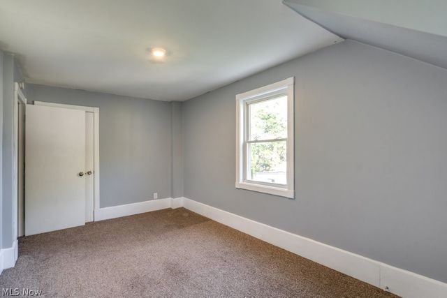 1886 Hillside Terrace, Akron, OH 44305
