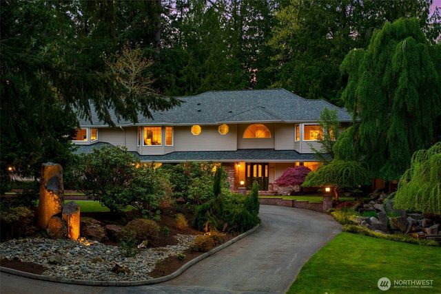 21520 SE 13th Place, Sammamish, WA 98075