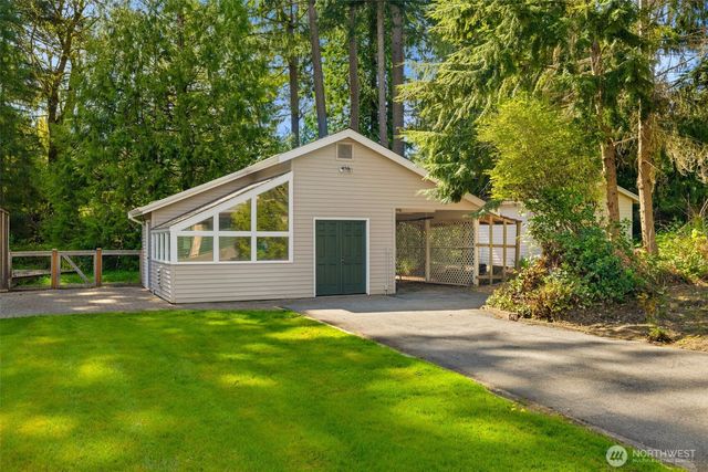 21520 SE 13th Place, Sammamish, WA 98075