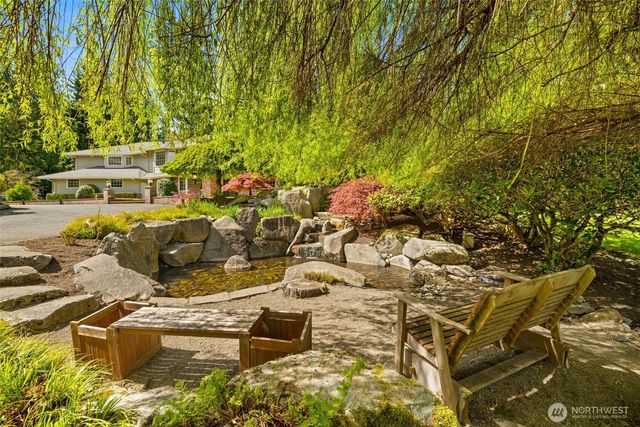 21520 SE 13th Place, Sammamish, WA 98075