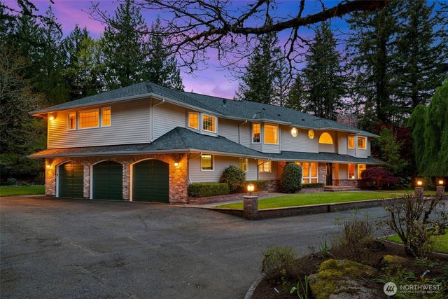 21520 SE 13th Place, Sammamish, WA 98075